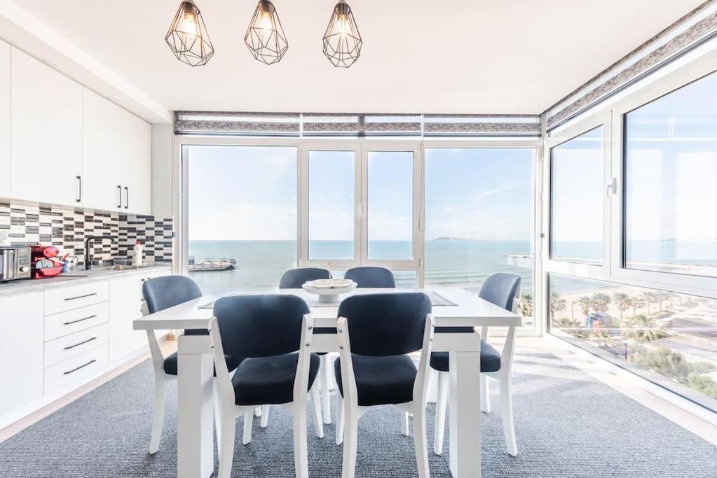 Seaview Luxury Suite By Ps 골렘 외부 사진