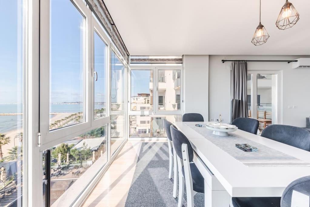 Seaview Luxury Suite By Ps 골렘 외부 사진