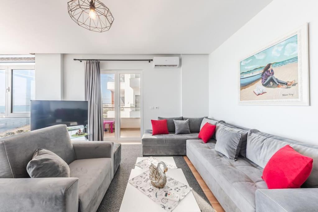 Seaview Luxury Suite By Ps 골렘 외부 사진